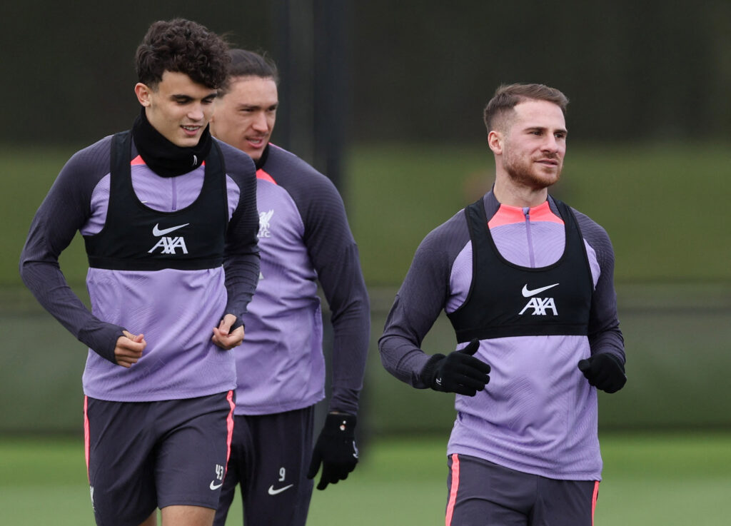 Alexis Mac Allister, Darwin Nunez and Stefan Bajcetic traing for liverpool